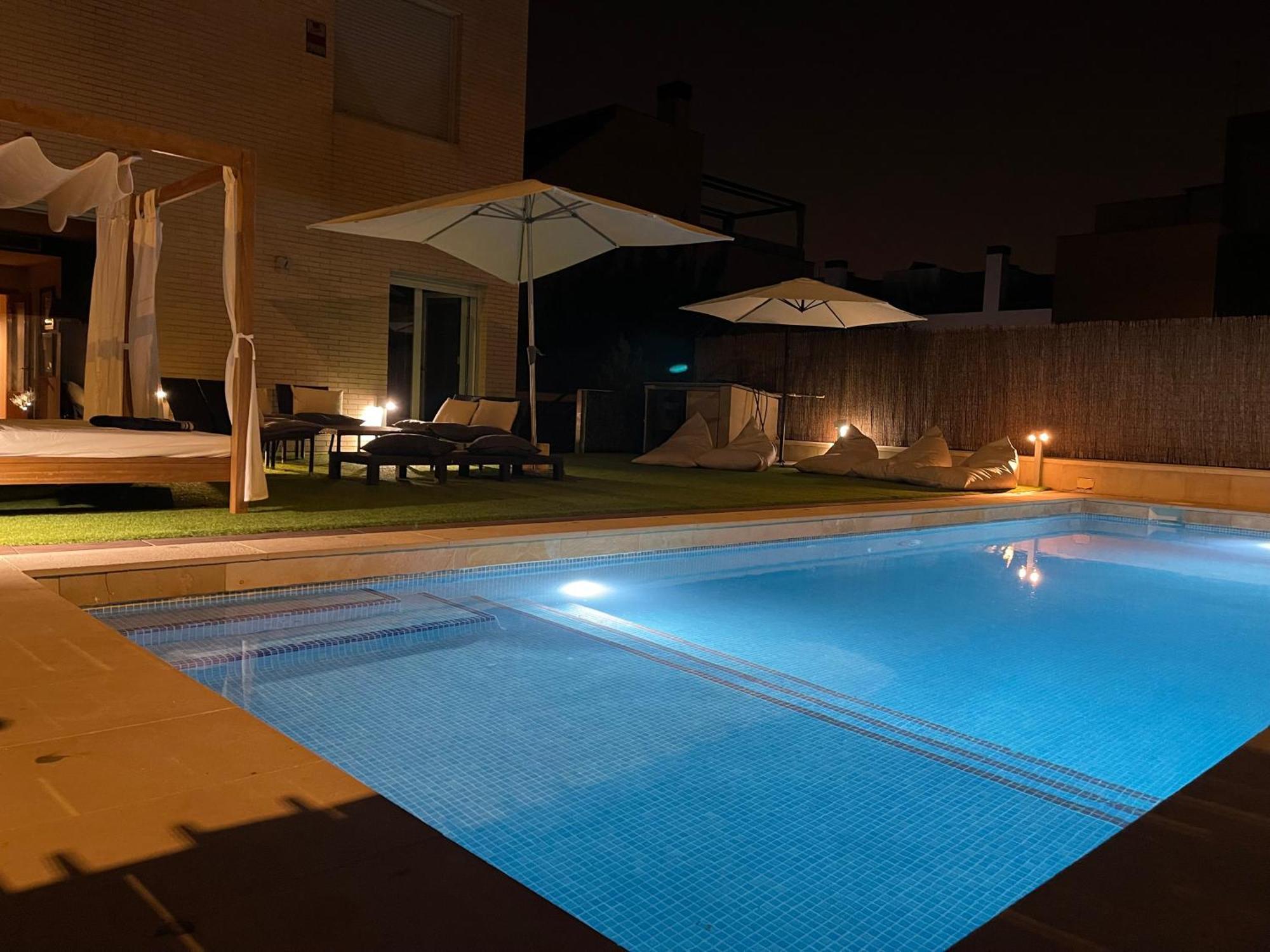 Valdevebas Chalet Con Piscina Madrid Bagian luar foto